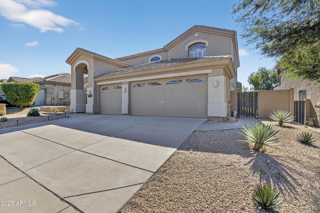 Building Photo - 10587 E Sheena Dr