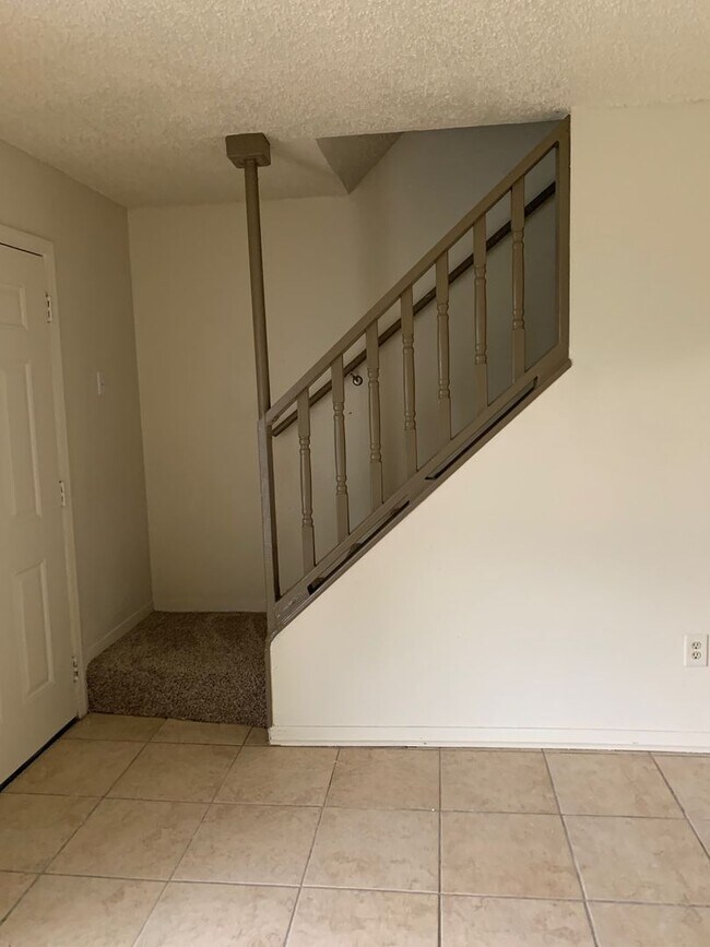 Building Photo - 1658 Starboard Dr