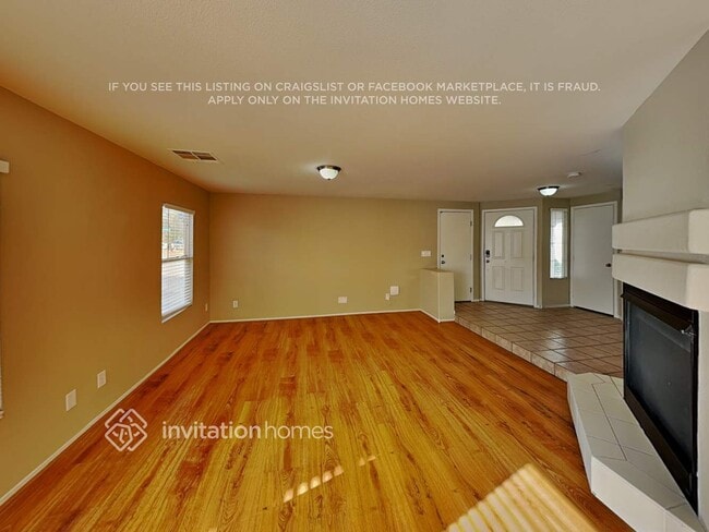 Building Photo - 10220 Crepe Myrtle Ct