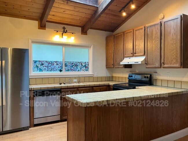 Photo - 124 Culligan Ct Apartment