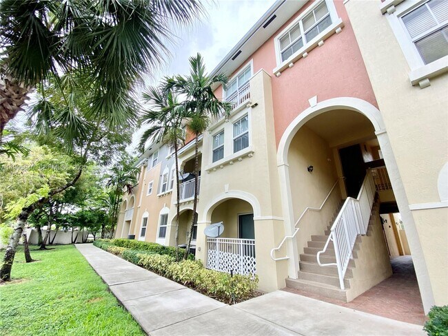 Foto del edificio - 10885 NW 89th Terrace