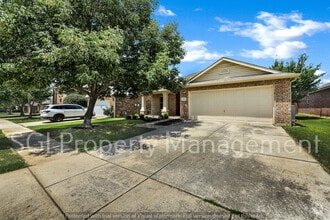 Building Photo - 10117 Sourwood Dr