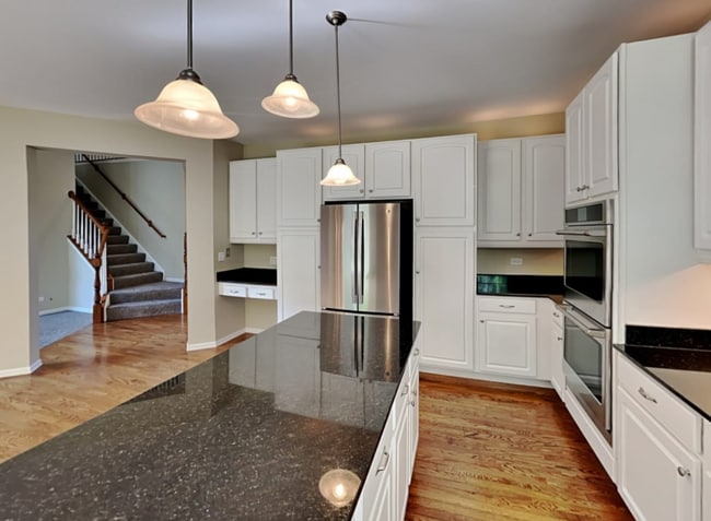 Building Photo - 7403 Brentwood Ln