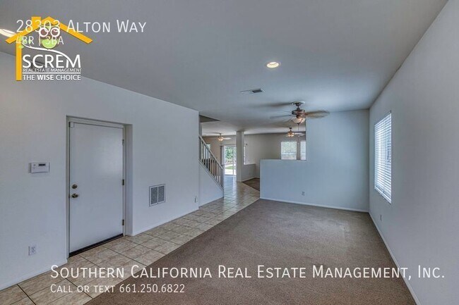 Foto del edificio - Spacious Castaic Home with 4 Bedrooms and ...