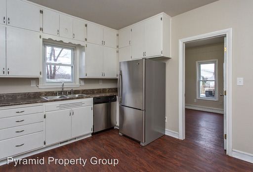 Building Photo - 937 Creston Ave