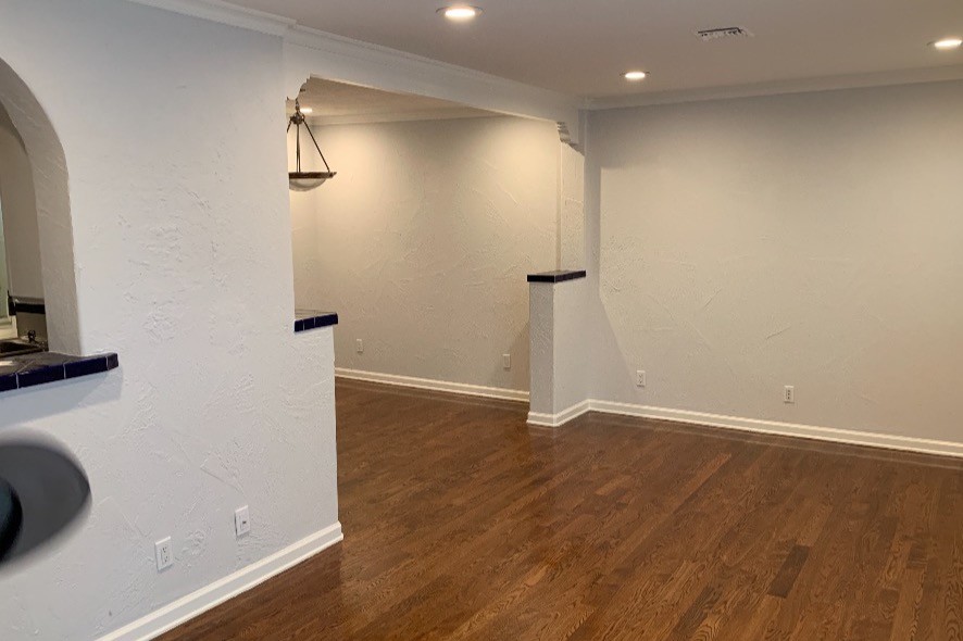 Living Room to dining Area - 916 N Alfred St