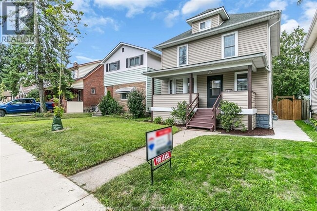 Building Photo - 1457 Dougall Ave