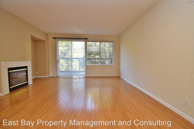 Foto del edificio - 2 br, 2.5 bath House - 22950 Canyon Terrac...