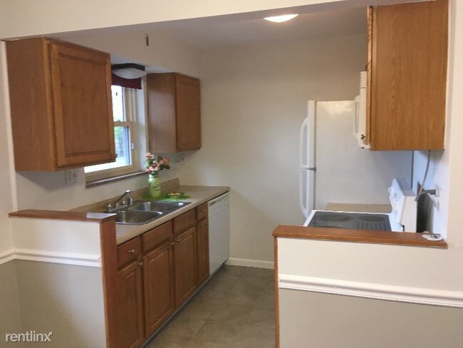 Building Photo - 2 br, 2 bath House - 4670 Kugler Mill Rd