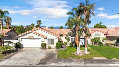 Building Photo - 44295 Las Vistas Dr