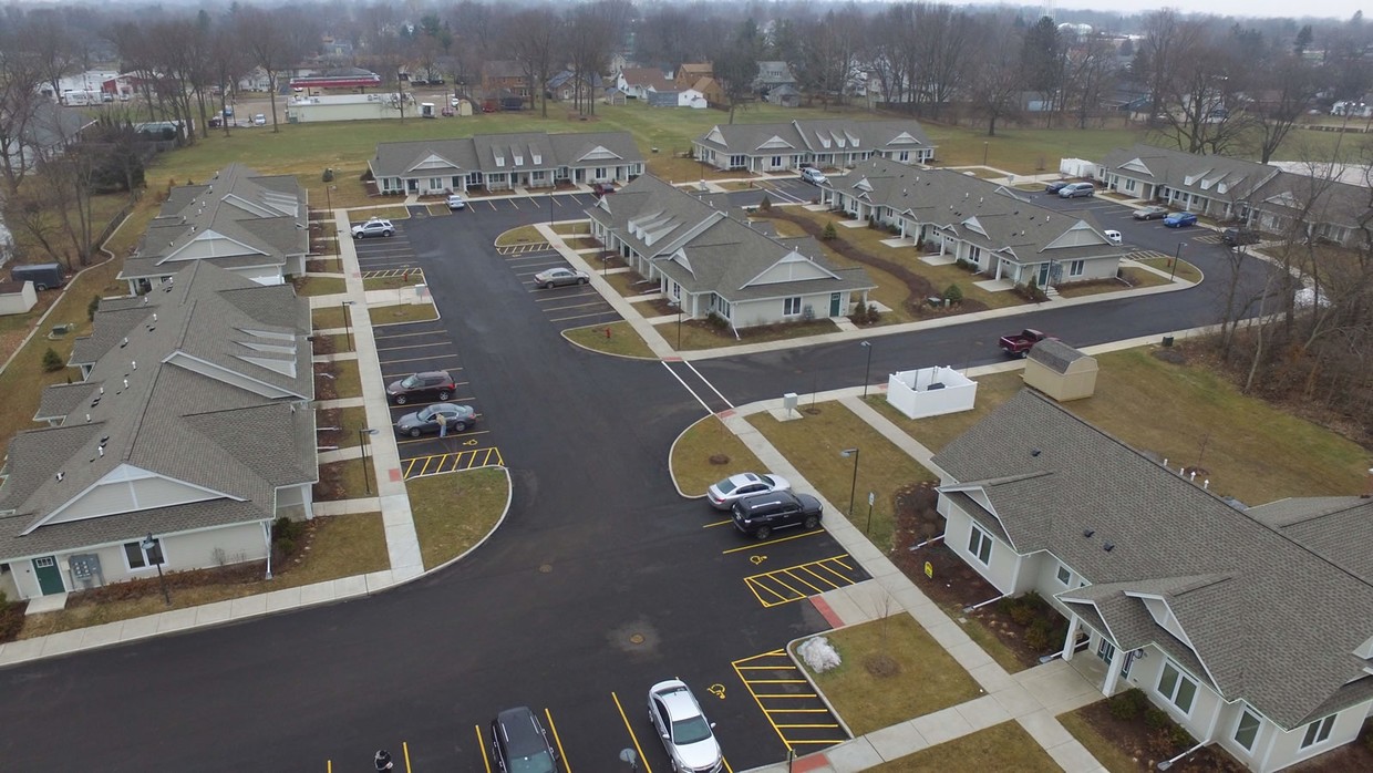 Primary Photo - Diamond Senior Apartments of Princeton