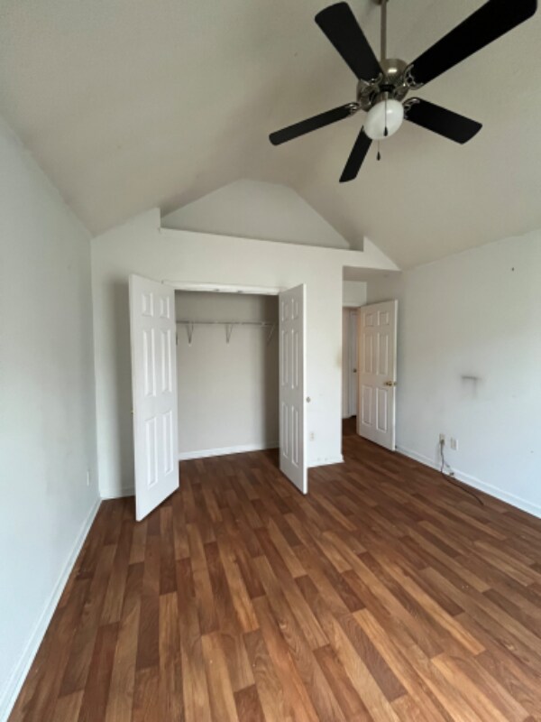 Building Photo - 5420 Sapphire Cir