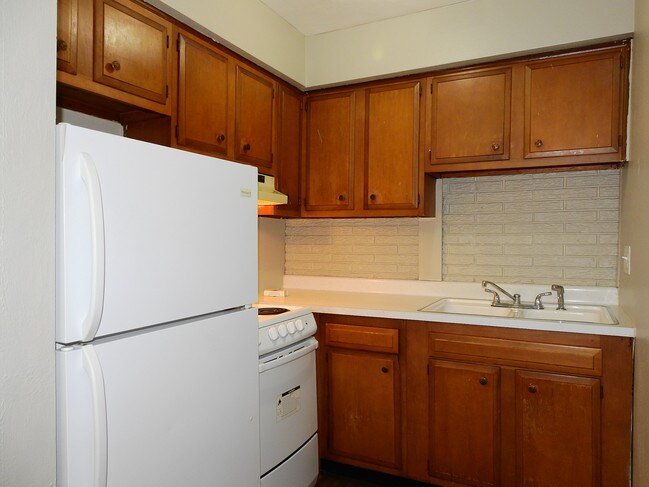 Foto del edificio - 214 E 13th St