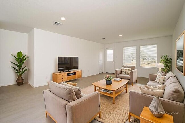 Foto del edificio - 547 Layne Overlook