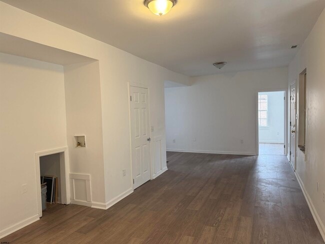 Foto del edificio - 130 N Tennessee Ave