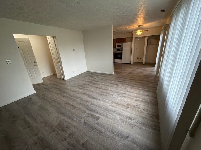 Living Room - Williamsburg Apartment Homes