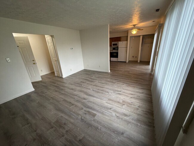 Sala de estar - Williamsburg Apartment Homes