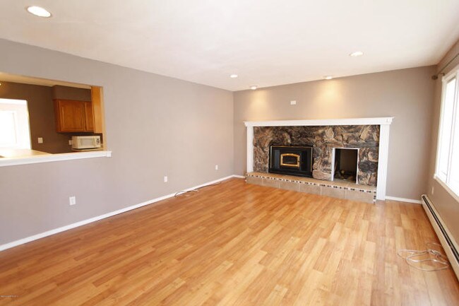 Foto del edificio - 10611 Sanford Circle