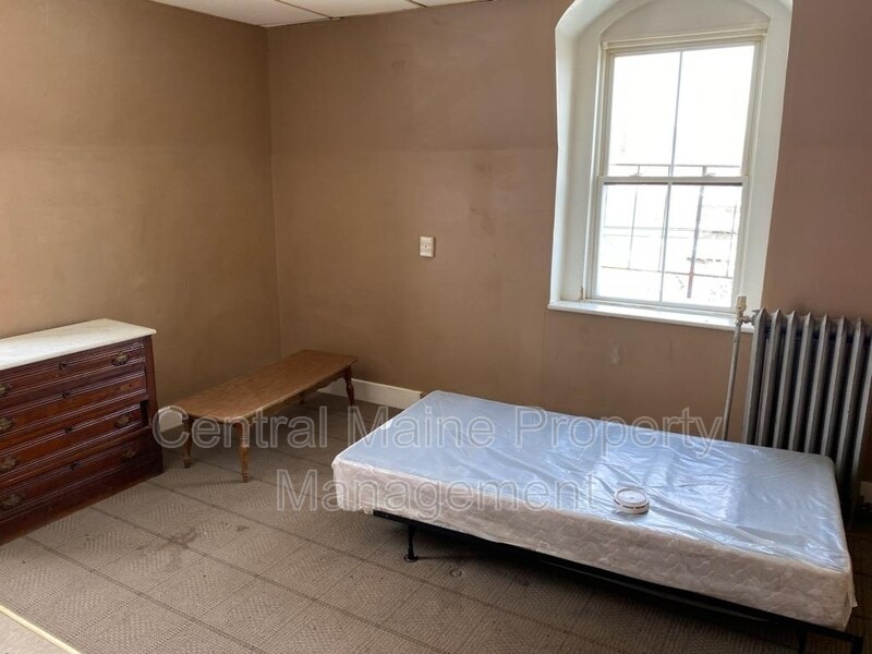 Foto del edificio - 142 College St