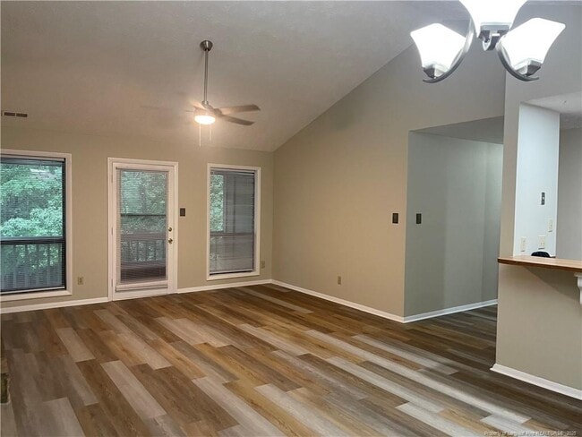 Building Photo - 1820 Tryon Dr