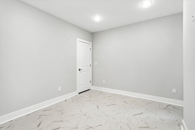 Foto del edificio - 2125 E Norris St