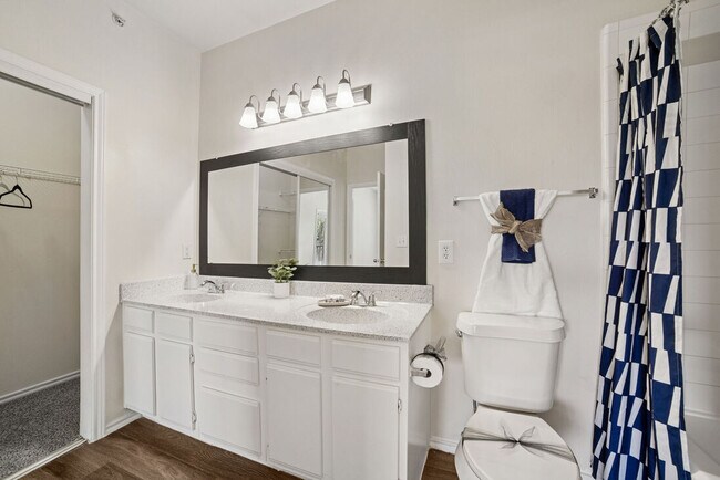 Foto del edificio - 3150 S Garrison Rd