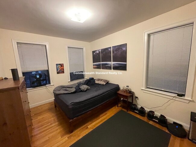 Foto del edificio - 4 Park Vale Ave