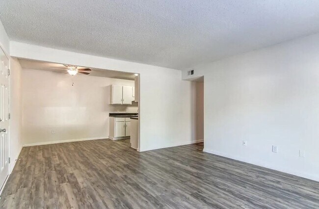 Sala de estar del apartamento de Canterbury Woods - Canterbury Woods