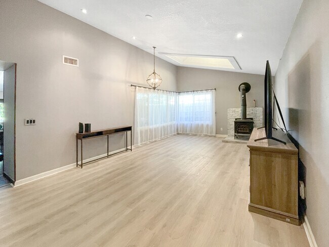 Foto del edificio - 2611 Willow Ct