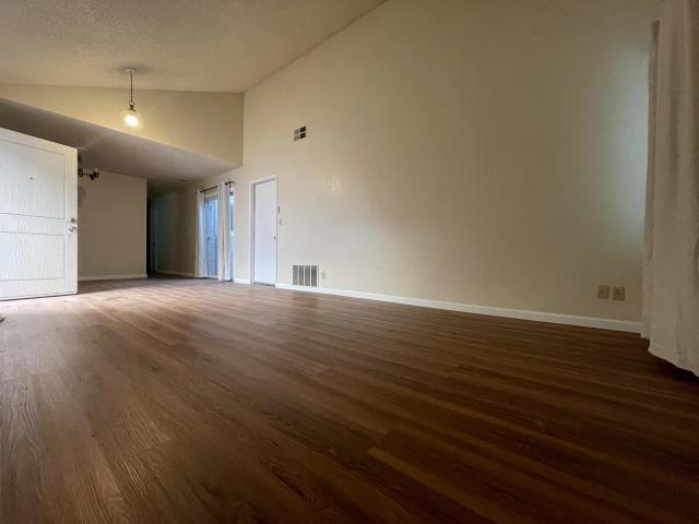 Foto del edificio - 4 bedroom in San Leandro CA 94579