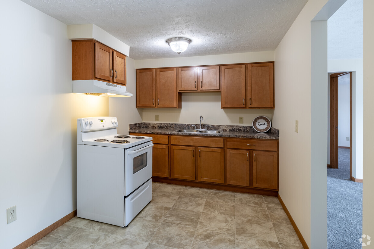 Primary Photo - Fountaine Apartments