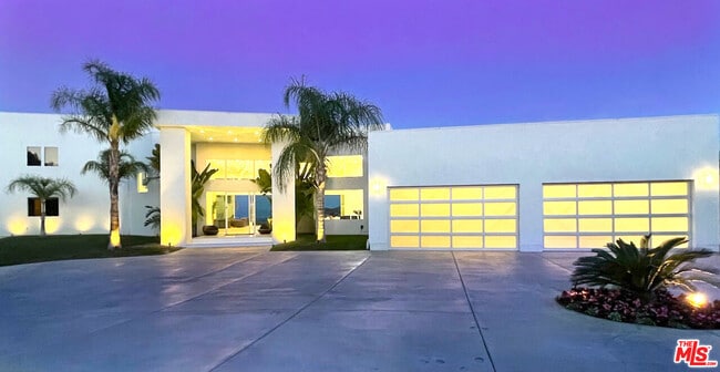 Foto del edificio - 80 Saddlebow Rd