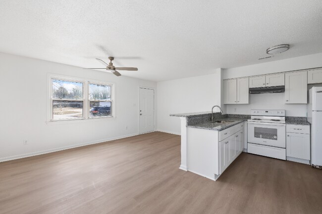 Foto del edificio - 1436 W 27th St