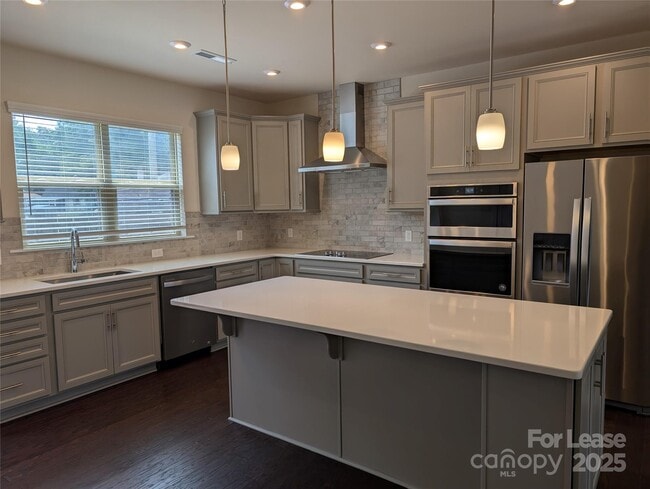 Building Photo - 17137 Soho Dr
