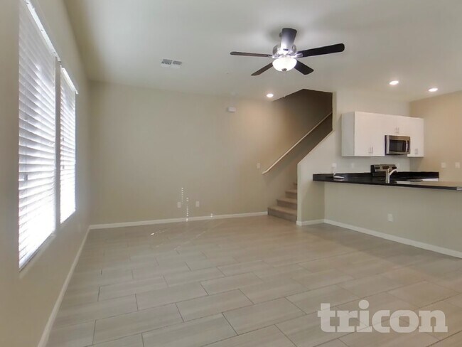 Building Photo - 12565 W Via Dona Rd