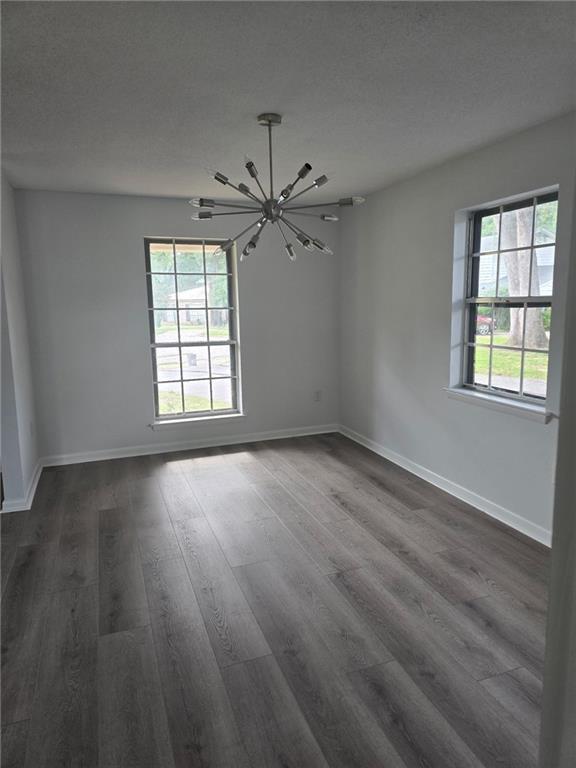 Foto del edificio - 709 Oak Field Dr
