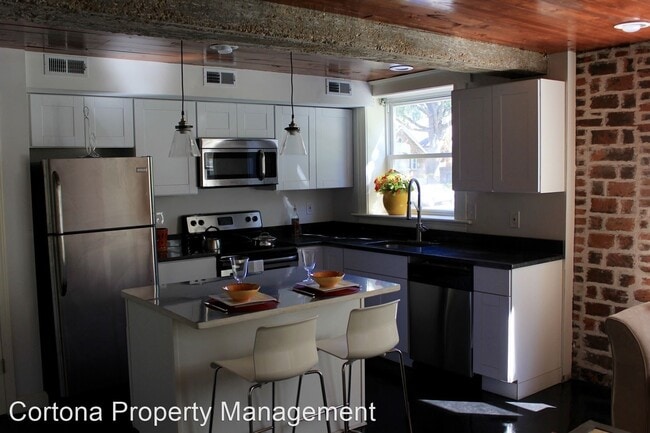Building Photo - 1 br, 1 bath Apartment - 3535 Roger Pl