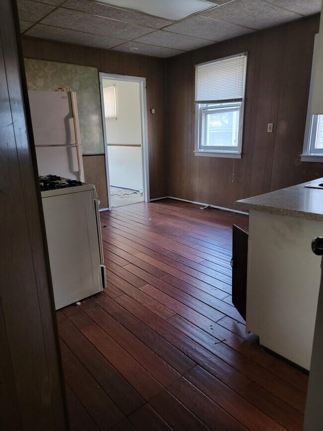 Foto del edificio - 2065 Random Rd