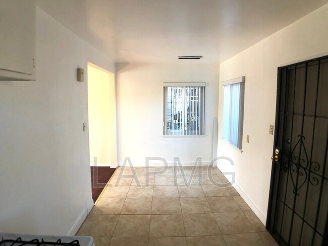 Foto del edificio - 4304 City Terrace Dr