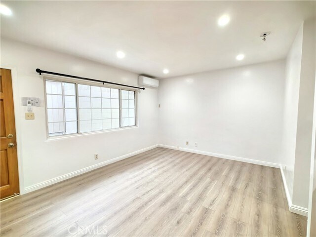 Building Photo - 13618 Earlham Dr