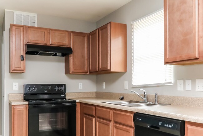 Foto del edificio - Now Available to View!