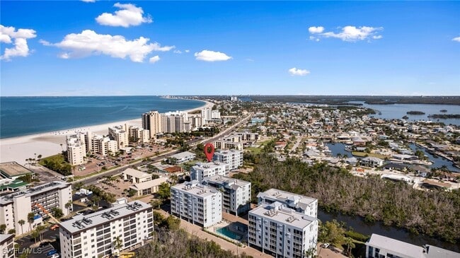 Foto del edificio - 22748 Island Pines Way