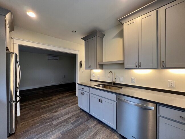 Foto del edificio - 4126 Lee Hwy