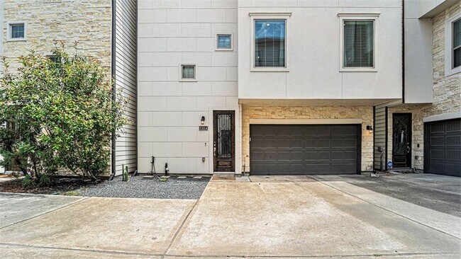 Building Photo - 5311 Kiam St