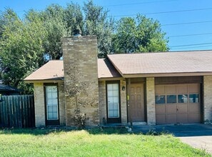 Building Photo - 12213 Dundee Dr