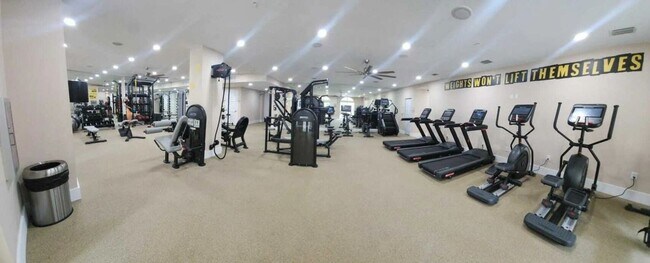 Foto del edificio - 9375 SW 77th Ave