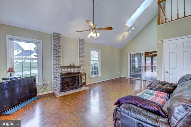 Building Photo - 13432 Muirkirk Ln
