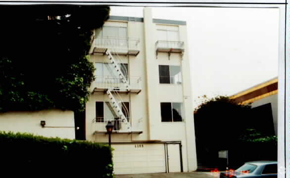 Building Photo - 1355 Lombard