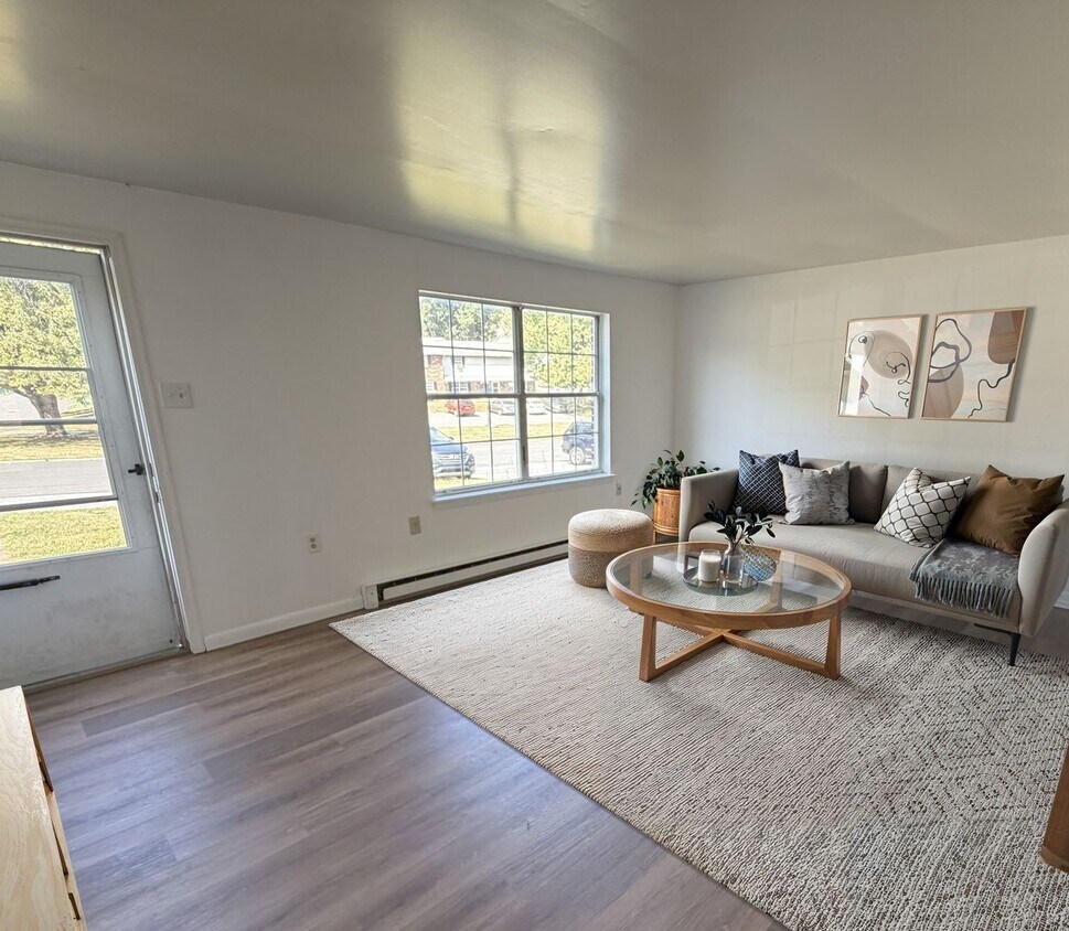 Foto principal - 168 Ashford Dr