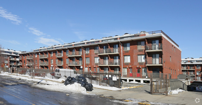 Seaview Estates Apartments